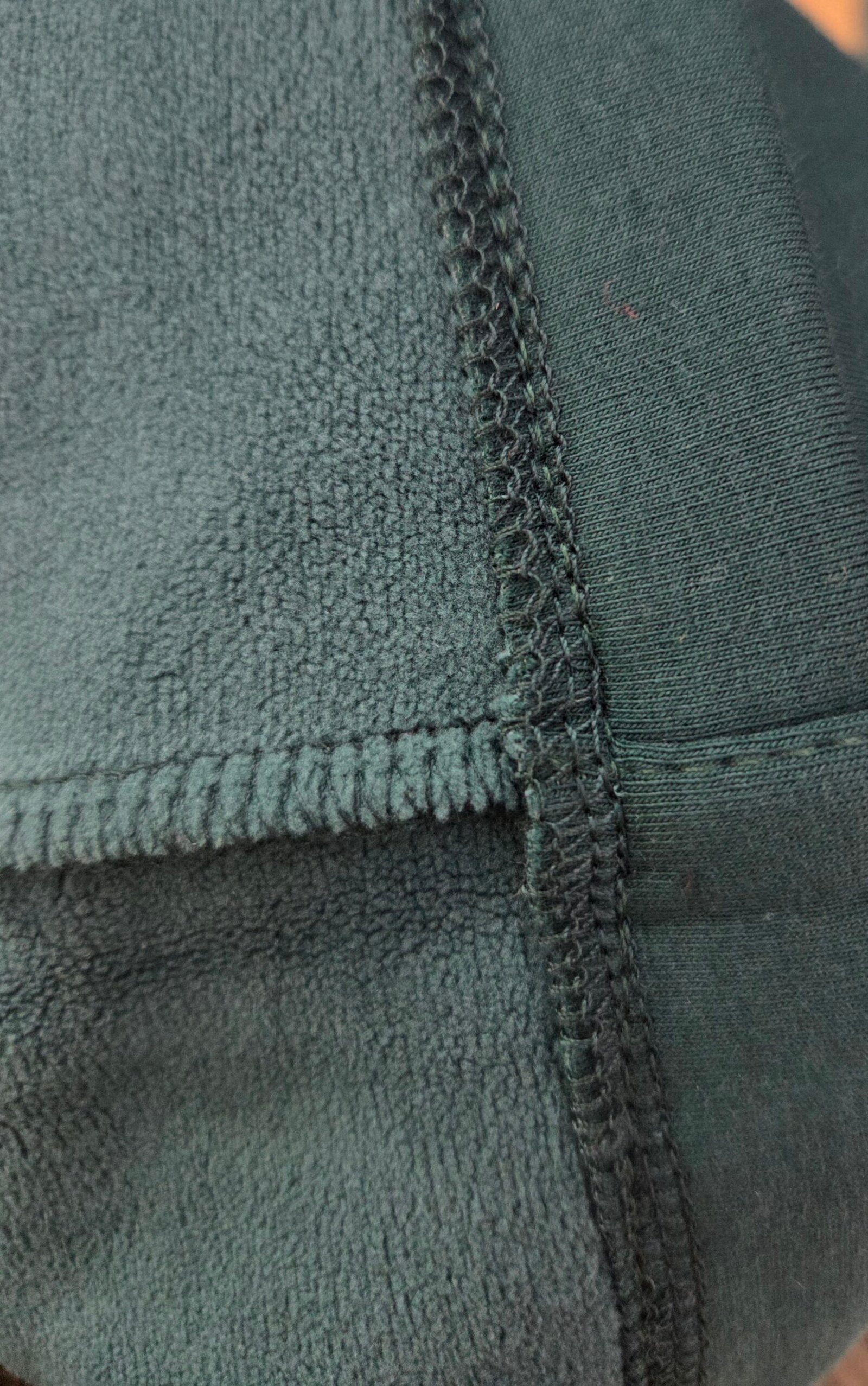 KOSCIUSZKO 2228m Explorer Unisex Hoodie Fabrics